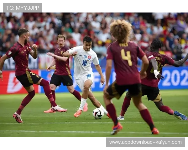 世预赛引入新球,飞行轨迹更稳定受好评 世预赛引入新球,飞行轨迹更稳定受好评